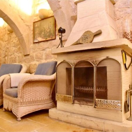 Ta'Martin Farmhouse Xewkija Gozo Bagian luar foto