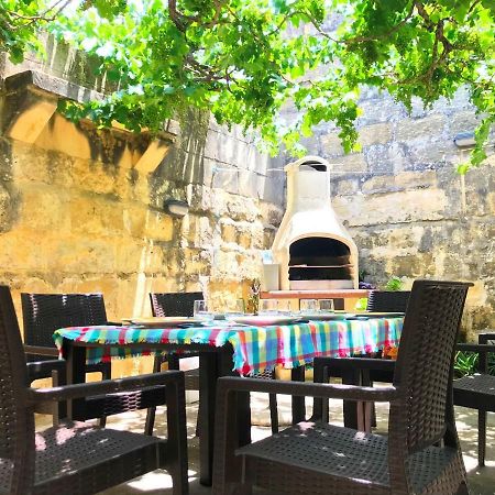 Ta'Martin Farmhouse Xewkija Gozo Bagian luar foto